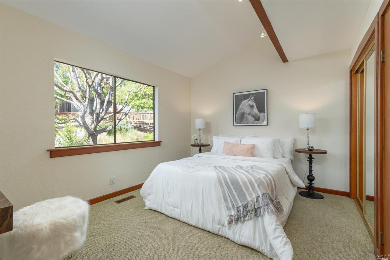 17 Fox Lane, San Anselmo CA