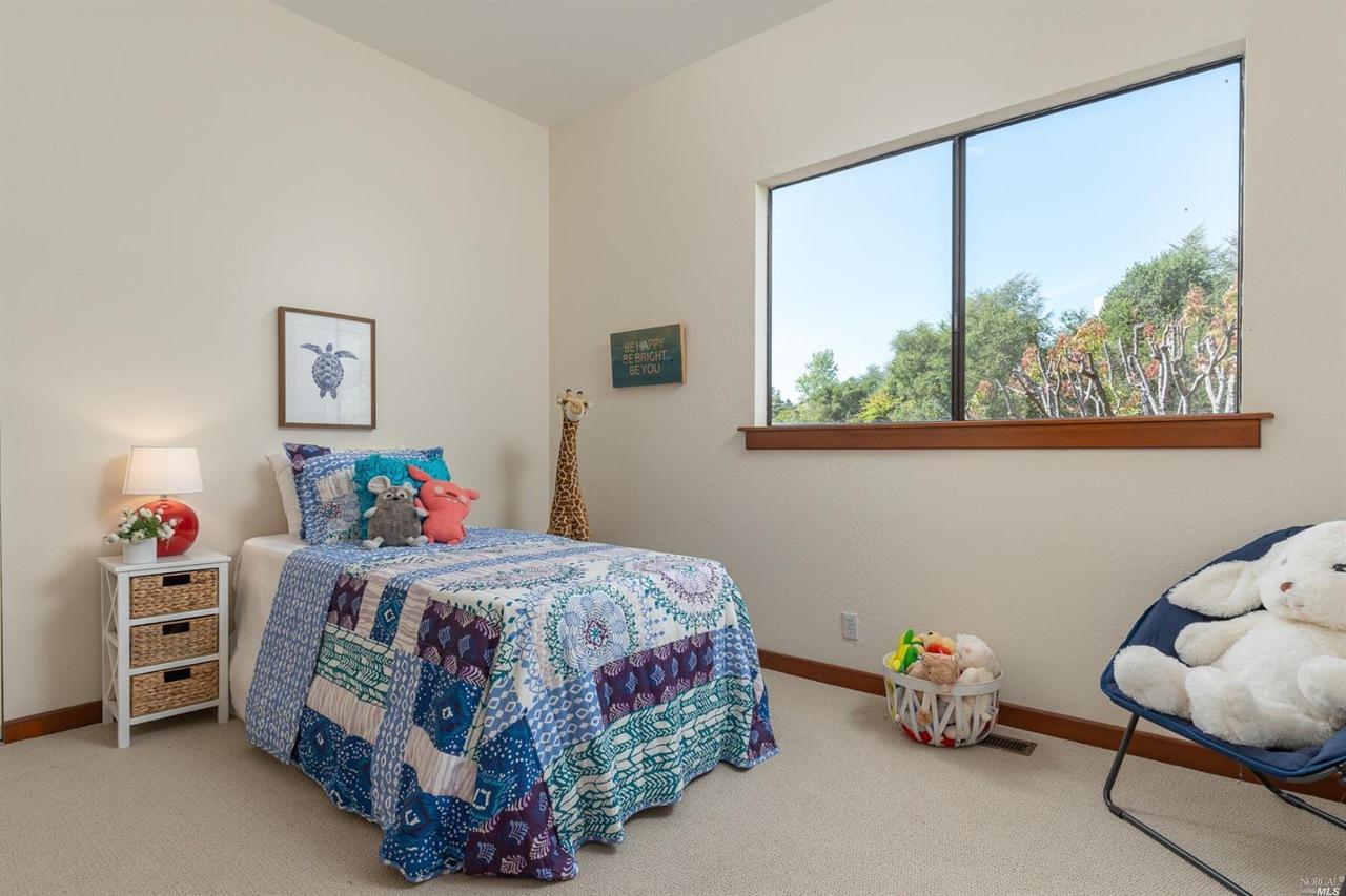 17 Fox Lane, San Anselmo CA