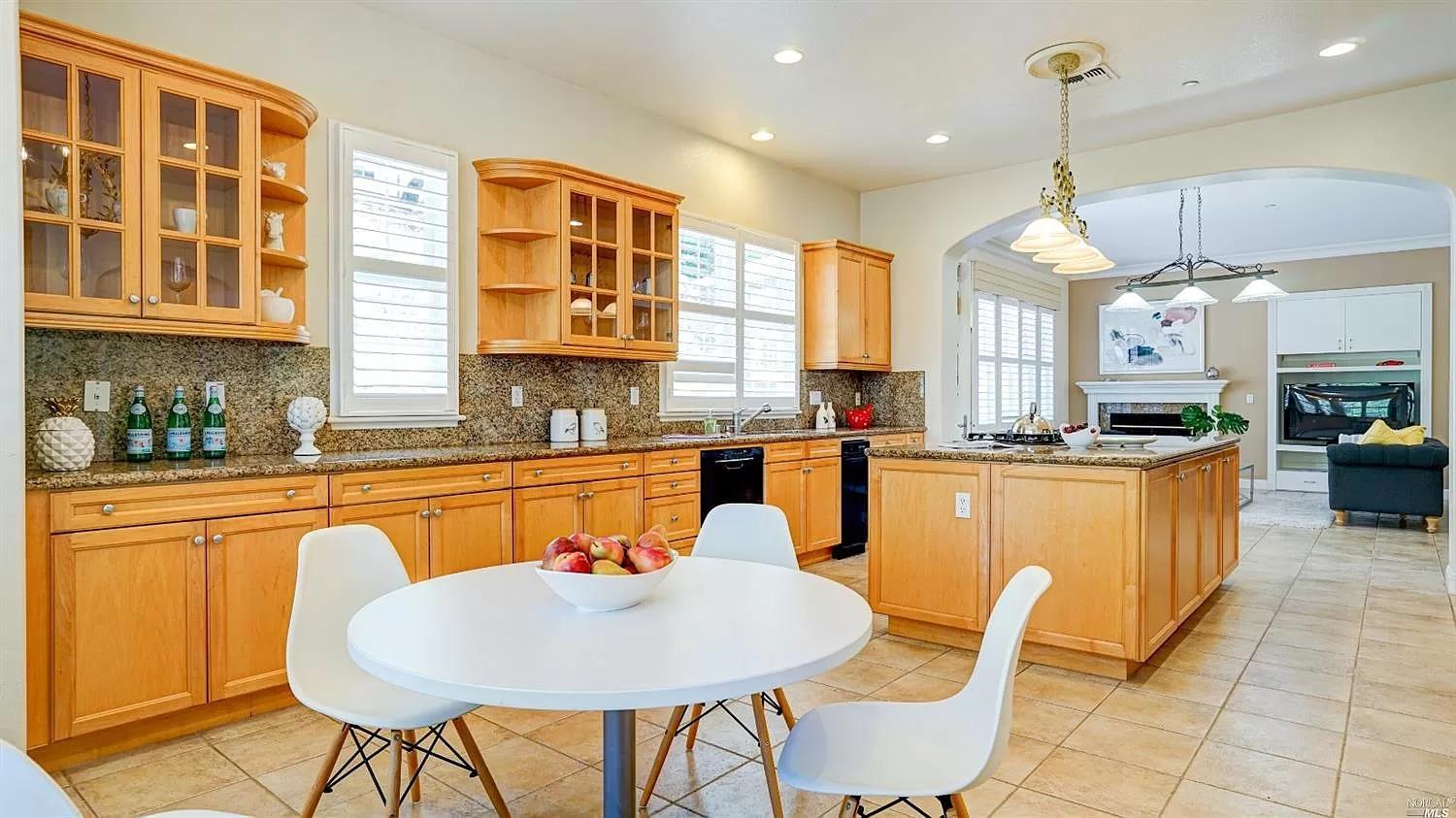 124 Windwalker Way, Novato CA