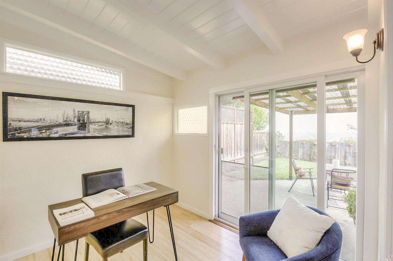 580 Calle Arboleda, NOV