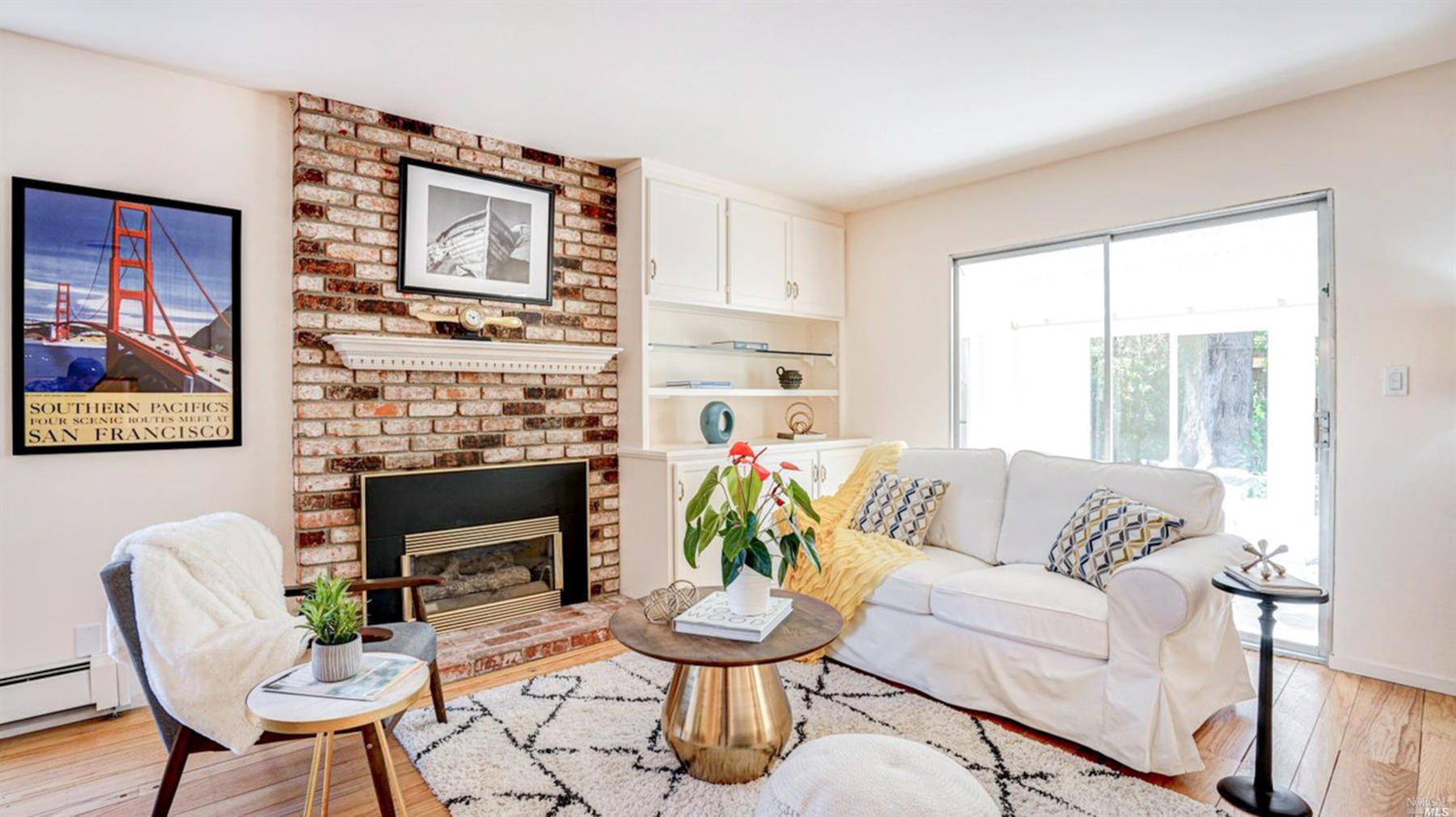 27 Castlewood Dr, San Rafael CA