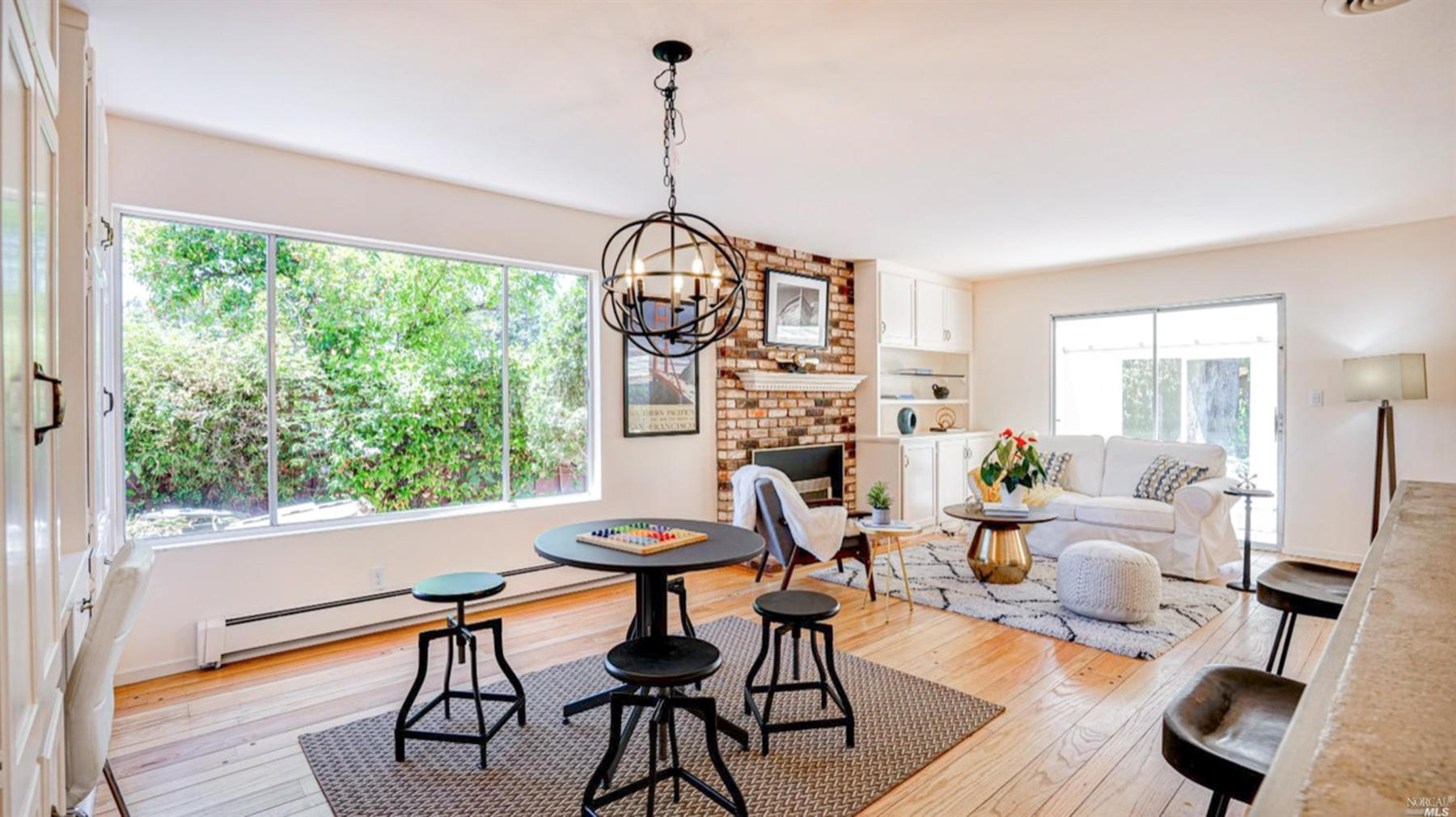 27 Castlewood Dr, San Rafael CA