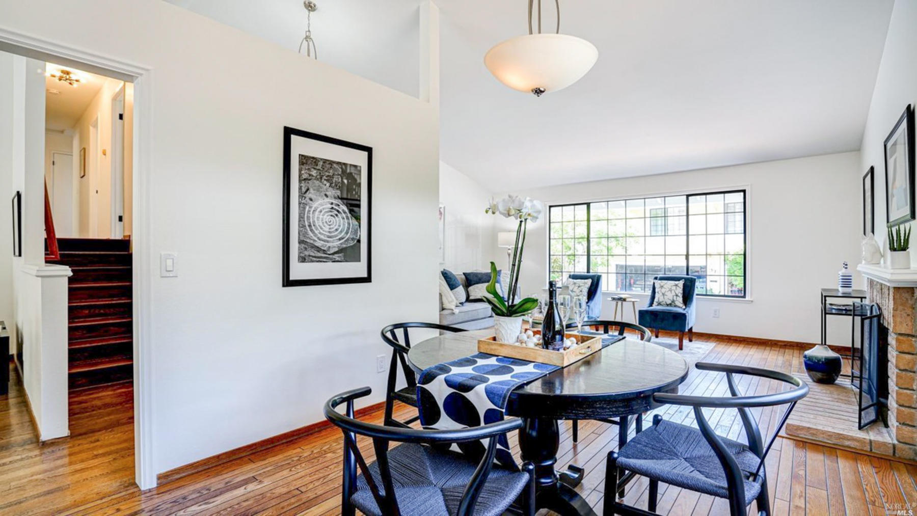 56 Plata Ct, Novato CA