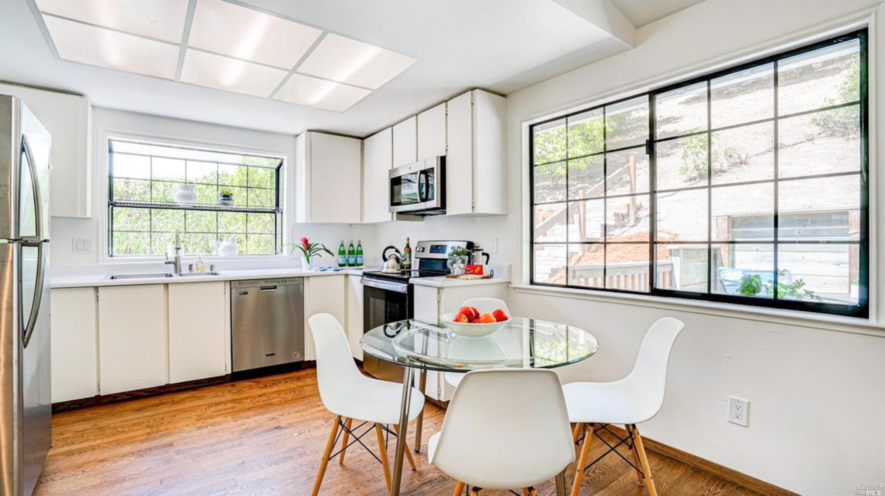 56 Plata Ct, Novato CA