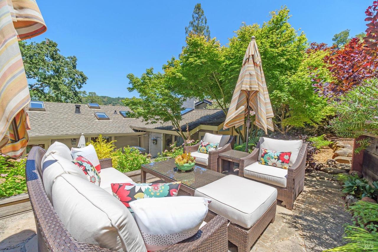 231 Coleman Dr, San Rafael CA