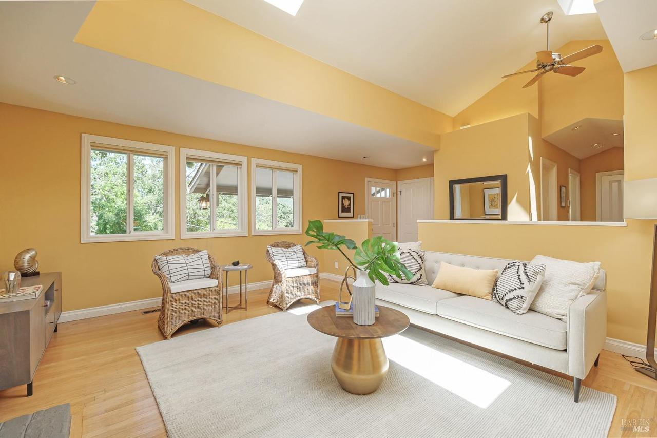 231 Coleman Dr, San Rafael CA