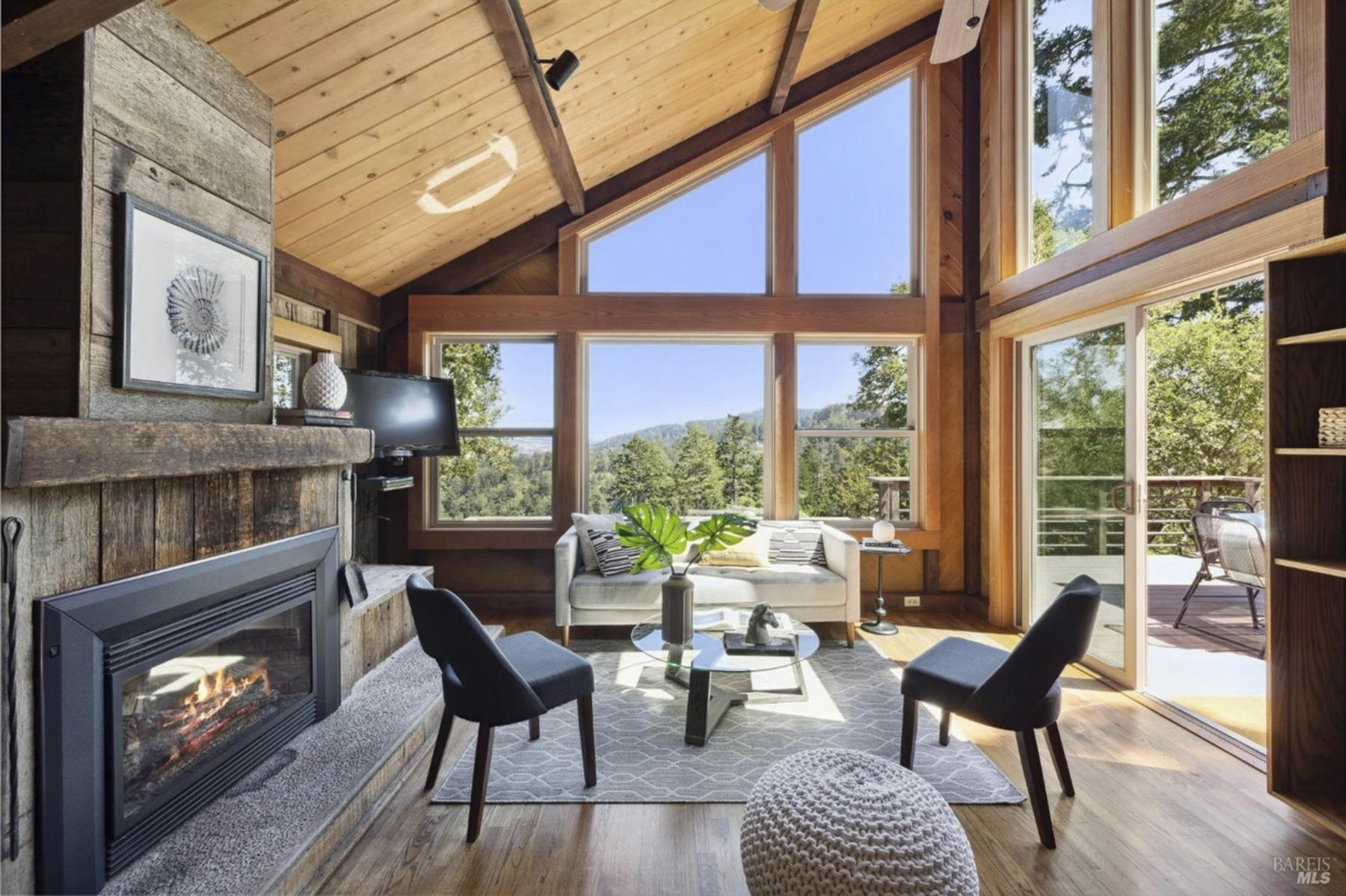 21 Dover Rd, Inverness CA
